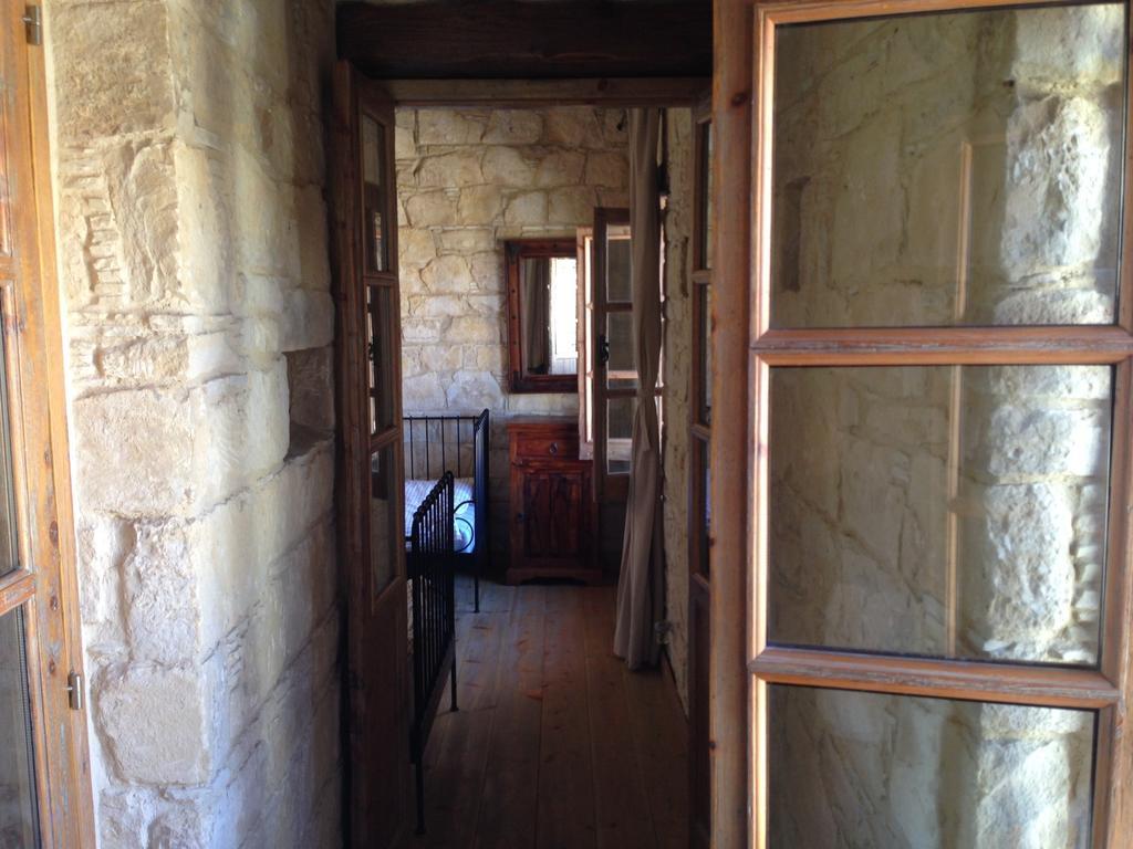 Lofou Traditional Stone House エクステリア 写真